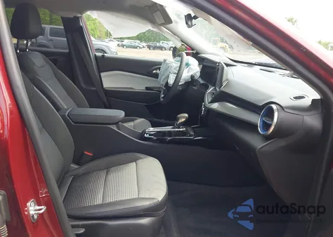 2024 Chevrolet Trax Fwd Lt из США, поврежденный, VIN KL77LHE22RC042497